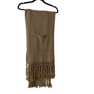 WORTH Wool Blend Extra Large Tan Scarf w/ Knotted Fringe & Pockets